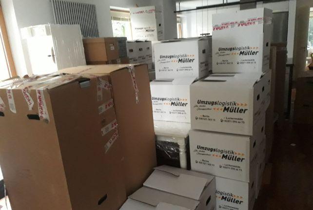 Labor Umzug preise erfahren in Hähnichen
